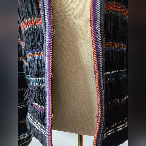 Ecru Multicolor Knit and Fringe Blazer. Size Small - Picture 10 of 15